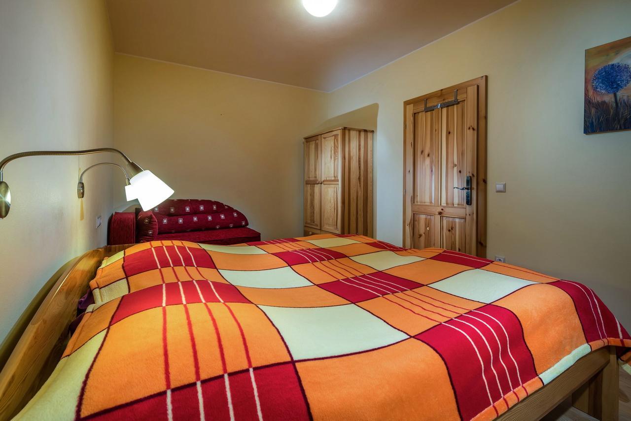 Guest House Privat Pod Lesom Павчина-Легота Экстерьер фото