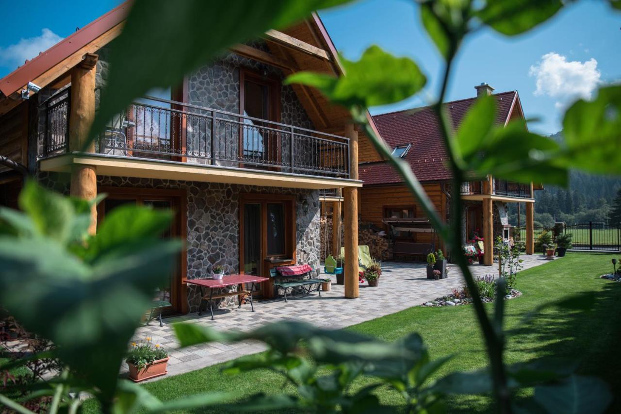 Guest House Privat Pod Lesom Павчина-Легота Экстерьер фото